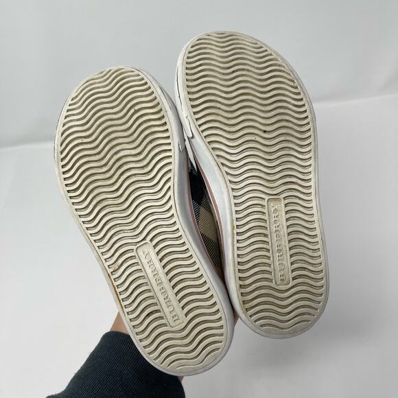 Burberry Pink Check Double Strap Sneaker Toddler (EU 28) - Picture 9 of 11